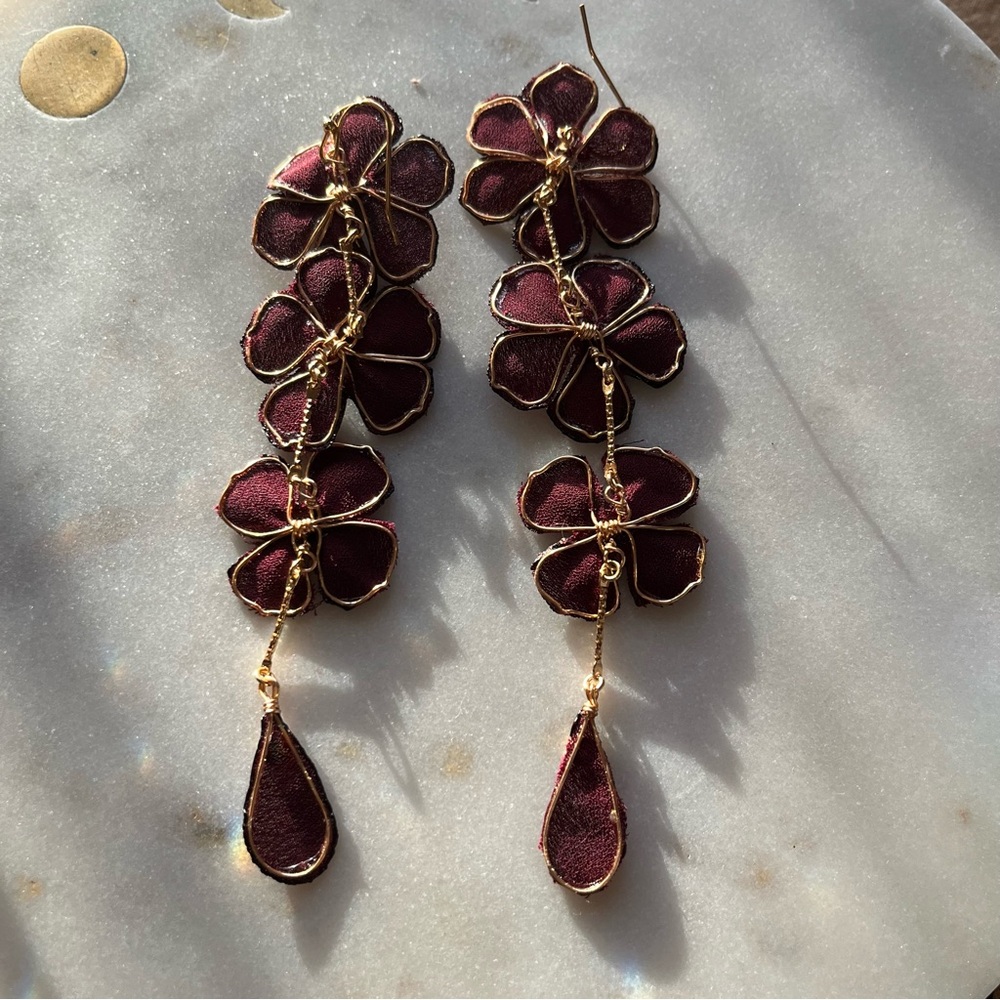 Nakamol Chicago Maroon Tiered Pansy Earrings with CZ Pre-Loved - Picture 2 of 7
